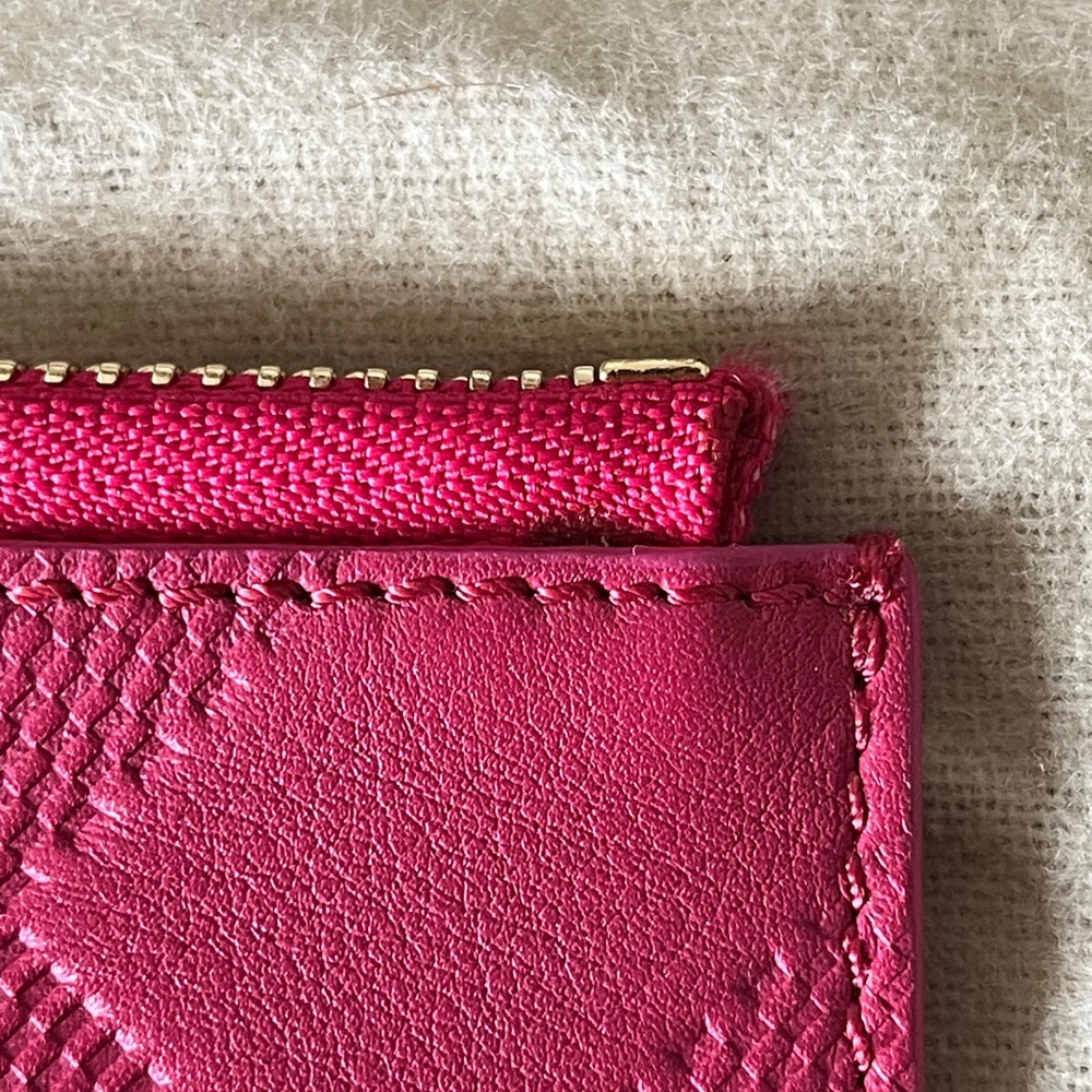 Burberry bright fuchsia Pink Wristlet Clutch pouch - Picture 4 of 4